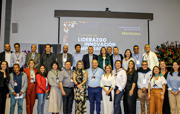 CUMBRE DE LIDERAZGO E INNOVACIÓN EMPRESARIAL Visiones con propósito desde el Eje cafetero