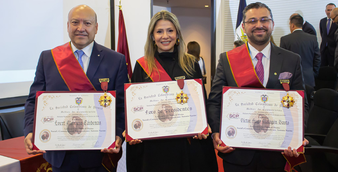 Foro De Presidentes Recibe La Orden Al Mérito Social
