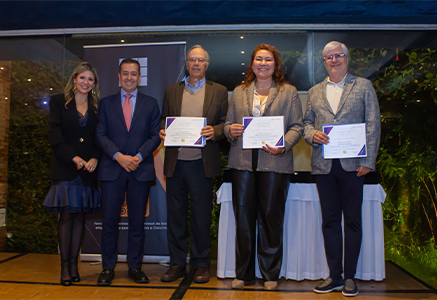 Premios Dejando Huella III Edición