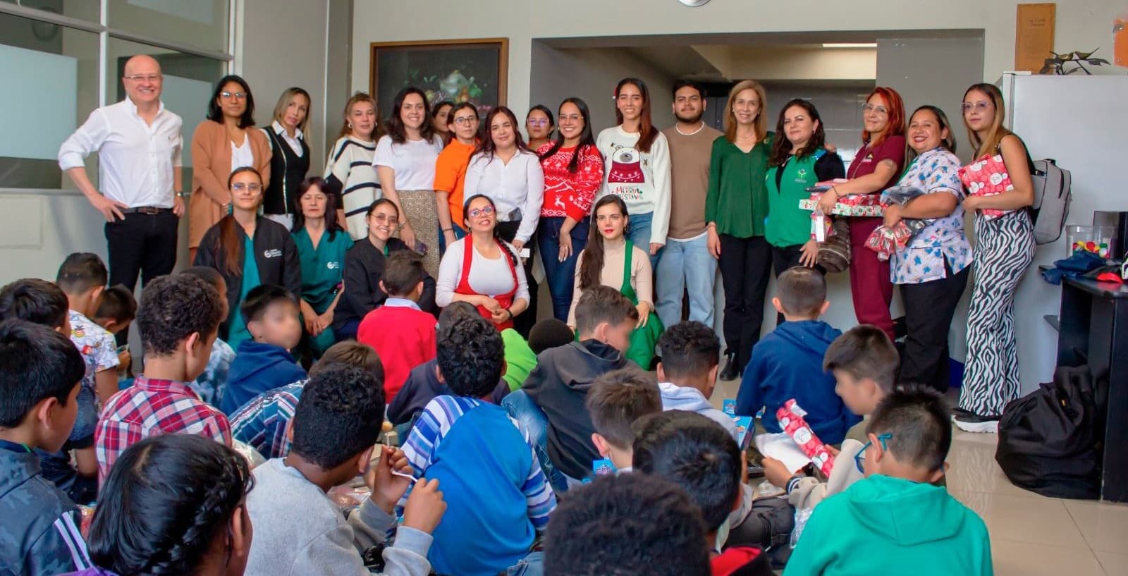 El espíritu navideño del Foro de Presidentes: Un gesto de esperanza y solidaridad
